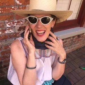 Meet your Posher, Judith